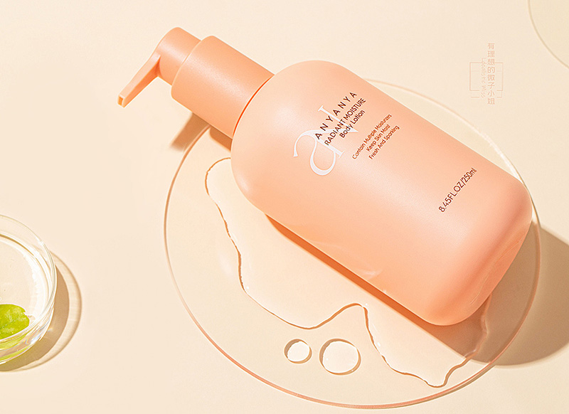 Dior“羽衣霓裳”杠上花西子，國際大牌也想做“中國風(fēng)”